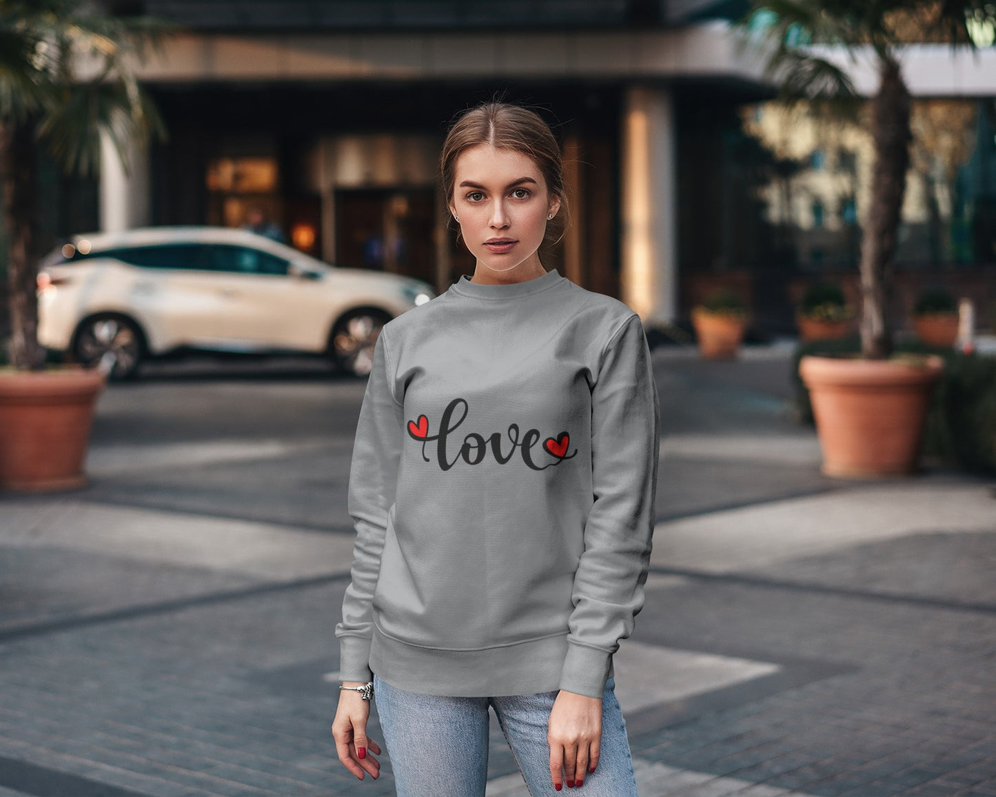VS Love Hearth Sweatshirt, Comfortable Crewneck